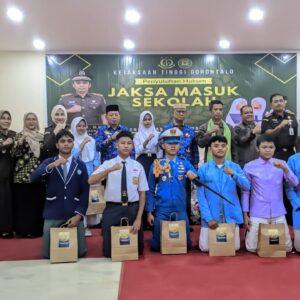 Pemkab Bone Bolango dan Kejati Gorontalo Perkuat Edukasi Hukum Lewat Program Jaksa Masuk Sekolah