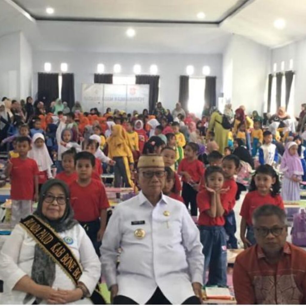 Ratusan Anak PAUD dan TK Ramaikan Lomba Mewarnai Hardiknas Bone Bolango