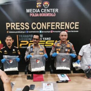 Upaya Penyeludupan Gagal, 77 Karung Diduga Sianida Digagalkan Ditpolairud Polda Gorontalo dan Bea Cukai