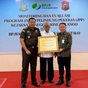 Ismet Mile Apresiasi Kejaksaan Negeri Bone Bolango dan BPJS Ketenagakerjaan