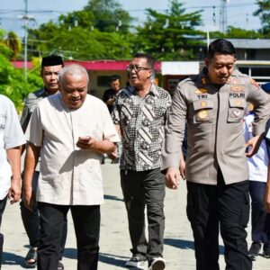 Sebagai Pendukung Mobilitas Dan Pelayanan Peserta PENAS, Tonny Junus Cek Kesiapan Terminal Mobil Limboto