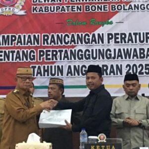 Bupati Bone Bolango Sampaikan Ranperda Pertanggungjawaban APBD 2025 ke DPRD