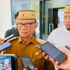 Hadiri Paripurna, Ismet Mile Apresiasi DRPD Bone Bolango