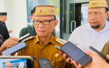 Hadiri Paripurna, Ismet Mile Apresiasi DRPD Bone Bolango