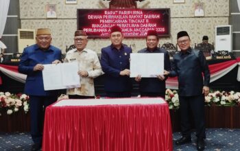 Pimpin Rapat Paripurna APBD-P 2026, Zulfikar Usira: Terimakasih Bupati dan Wakil Bupati Gorontalo Serta Semua Pihak