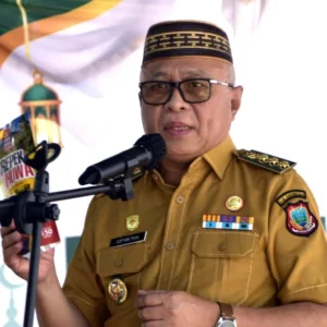 Bupati Sofyan Puhi Dorong UMKM Keripik Pisang Tilihuwa Tembus Ritel Modern