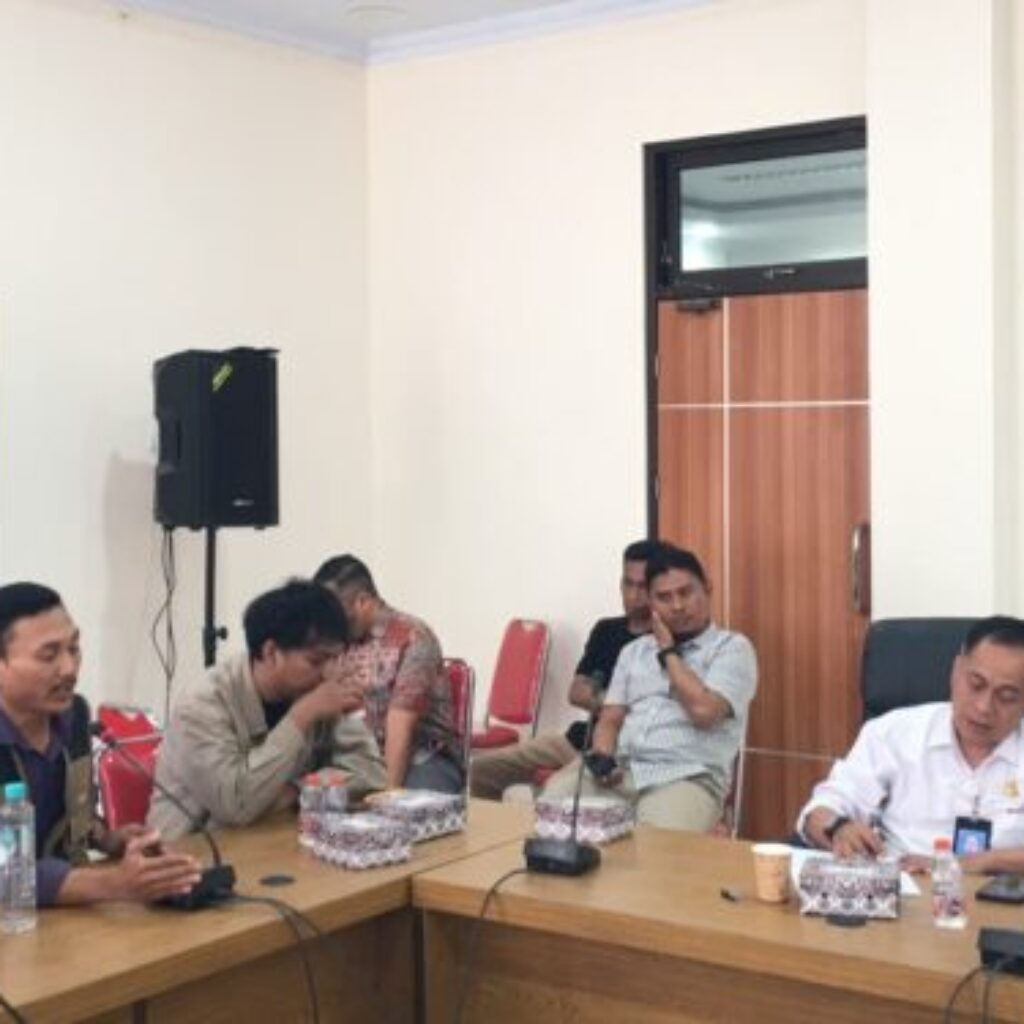 RDP Bersama Pemerintah Bone Bolango, Satgas Pemuda Minta Solusi Konkret untuk Tambang Rakyat