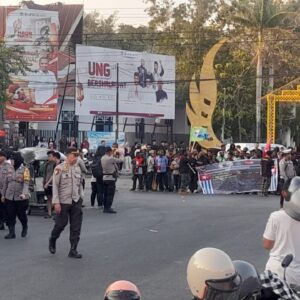 Sejumlah Pengemudi Bentor di UNG Keluhkan Aksi Unras Mahasiswa Papua